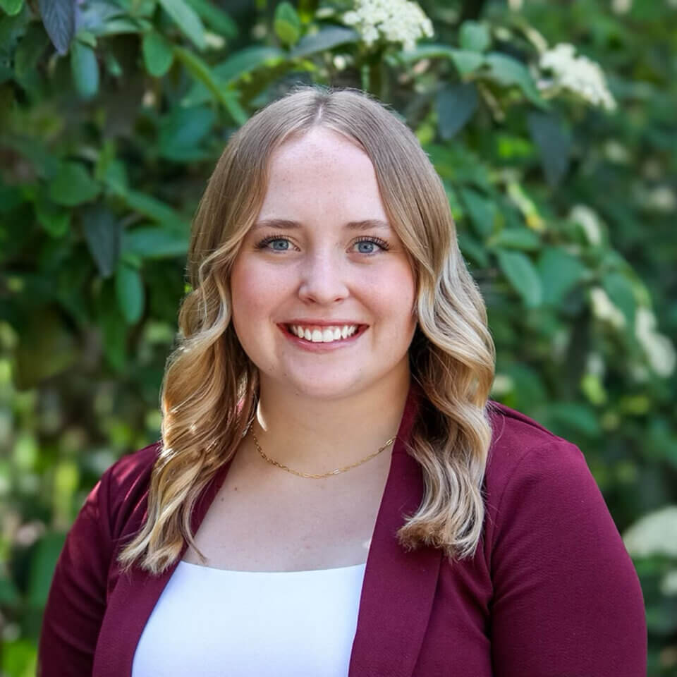 Faith Junck Headshot.