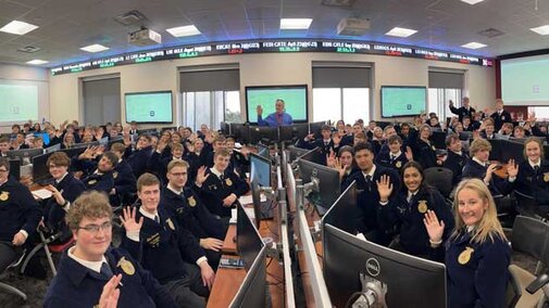FFA students in classroom.